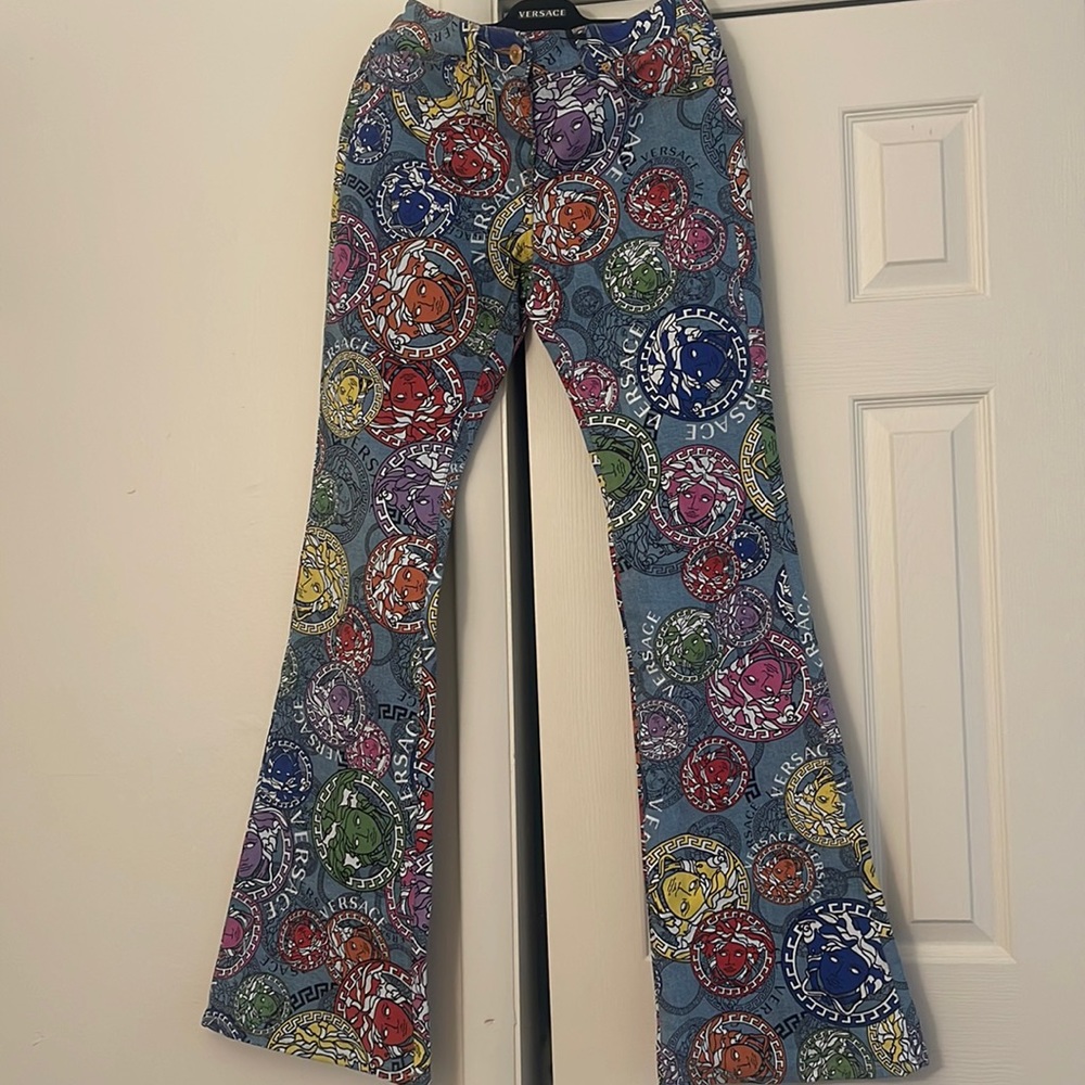 Rare Versace flair jeans!